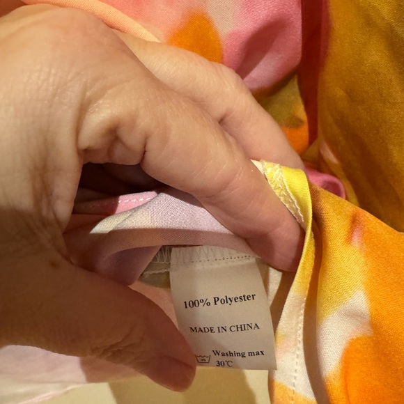 Cold shoulder blouse - Picture 6 of 6